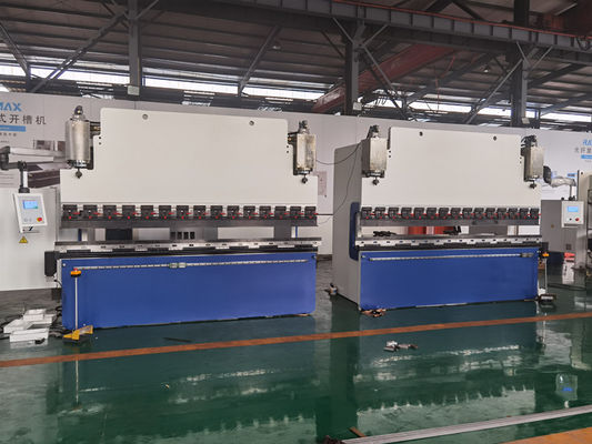 Dobladora WC67K-1200T/12000mm del CNC del freno en tándem de la prensa hidráulica