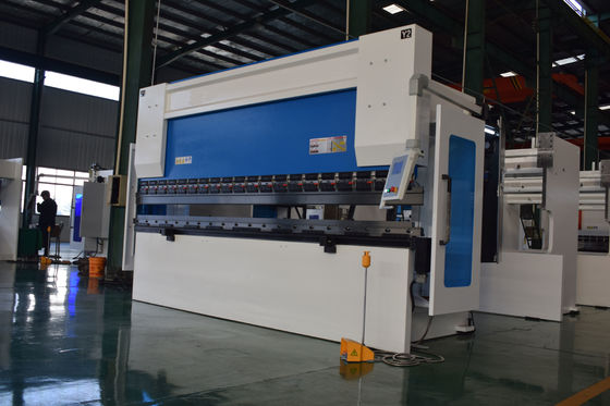 8 tonelada 3200m m Delem DA66T del freno 110 de la prensa hidráulica del CNC de AXIS con Y1 Y2 X1 X2 R1 R2 Z1 Z2 AXIS