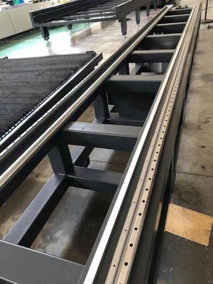 Chapa industrial 6500m m 1.2G 3KW 4KW de la cortadora del laser del CNC del tubo del tubo